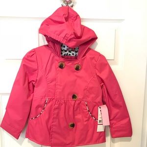 Adorable never been worn girls pink jacket.